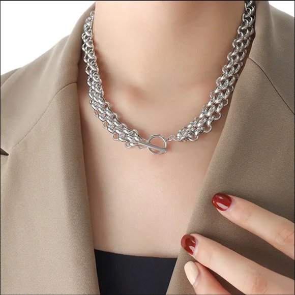 1 Zara Chain Mail Flat Link Chain Metallic Gold Basket Weave Flexible Necklace - Picture 6 of 16